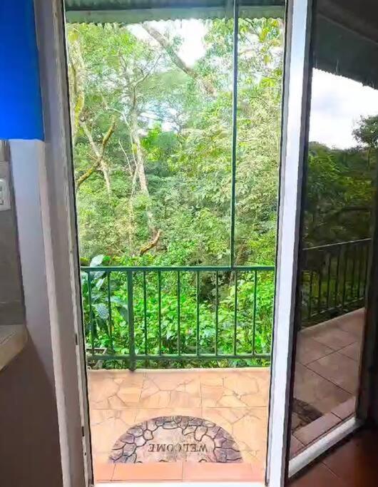 Hospedaje Cuidad Colon Costa Rica Apartment San Jose  Exterior photo